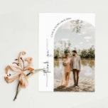 Cartões de agradecimentos Fotográfico de Casamento<br><div class="desc">Cartões de agradecimentos de casamento minimalista e moderno. O texto e as mensagens podem ser editados na parte traseira do cartão. Para personalização mais avançada deste design, por exemplo, alteração do layout, da fonte ou do tamanho do texto, clique no botão "PERSONALIZAR" acima. Por favor, entre em contato comigo para...</div>