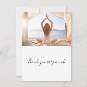 Cartões de agradecimentos Yoga Mulher Posicionan
