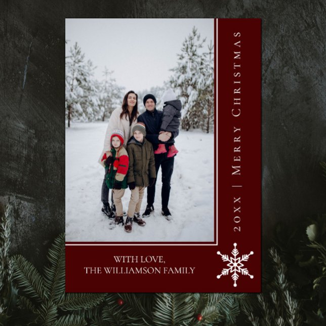 Cartões de foto de Natal Simples Floco de Neve | V (Red Simple Snowflake Christmas Photo Card)