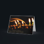 Cartões de Hanukkah<br><div class="desc">A parte dianteira lê: Pode nossa luz nunca ser extinguida e pode nossa busca dos corações sempre brilhar sua luz antes de todos os homens. Até que esta vez vier outra vez,  b'Yerushalayim do habah de L'Shanah. Dentro de está vazio.</div>