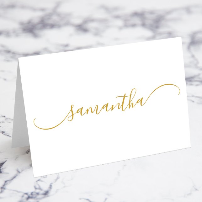 Cartões de Local com Nome de Swash Curvo Clássico  (Gold Classy Curved Swash Name Place Cards)