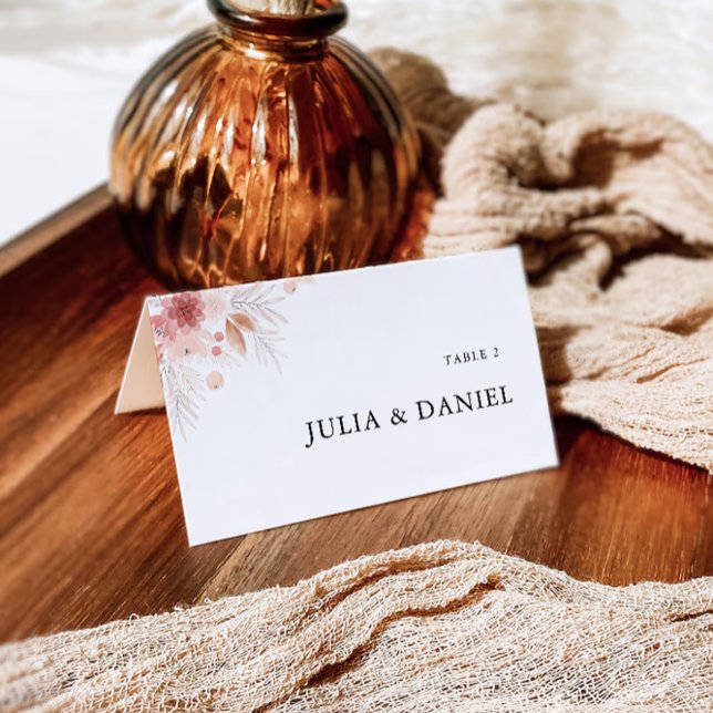 Cartões de Local de Vestido Modelo (Wildflower Wedding Place Cards Template)