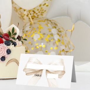 Cartões de lugar com laço bege creme   Elegantes d