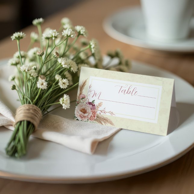 Cartões De Lugar Para Casamento De Boho Floral Ele (Folded seating card for wedding with boho florals and Italian marble background)