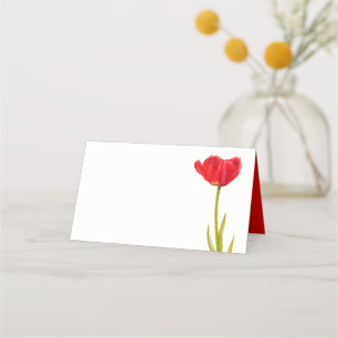 Cartões de lugar para convidados da tulipa vermelh
