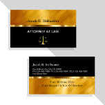 Cartões de visitas de Aconselhamento Clássico<br><div class="desc">Cartão de visita clássico com design elegante e poderoso em um design duplo que inclui uma escala de ouro simulada de justiça, linha divisora de ouro e elemento de fundo ouro, juntamente com o layout de texto que você pode personalizar. Melhores cartões de visitas para uma prática de direito, advogados,...</div>