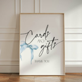 Cartões e presentes com arco azul empoeirado