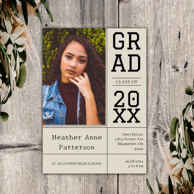 Casa Aberta de Graduação de Fotos | Convite Beige (Beige Photo Graduation Open House Invitation)