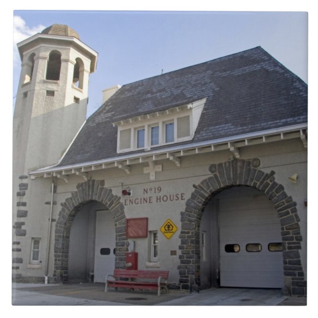 Casa de motor do número 19 em Washington, C.C. (Frente)