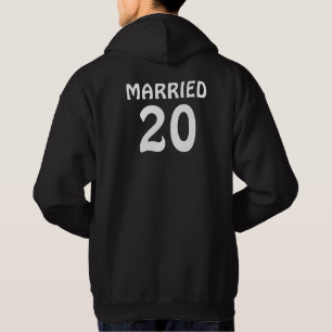 Casado Desde Camisas, Camisas Correspondentes, Lua