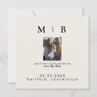 Casal de Creme com Anúncio de Casamento de Foto Pe