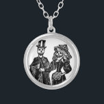 Casal de esqueleto - Colar nº 2<br><div class="desc">Imagem vintage manipulada digitalmente a partir de uma obra criada por José Guadalupe Posada (1852-1913), famosa por suas imagens do "Dia dos Mortos".</div>