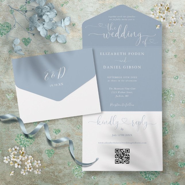 Casal Script Coração Azul Poeirento Código QR Casa (Script Hearts Dusty Blue QR Code Wedding All In One Invitation)