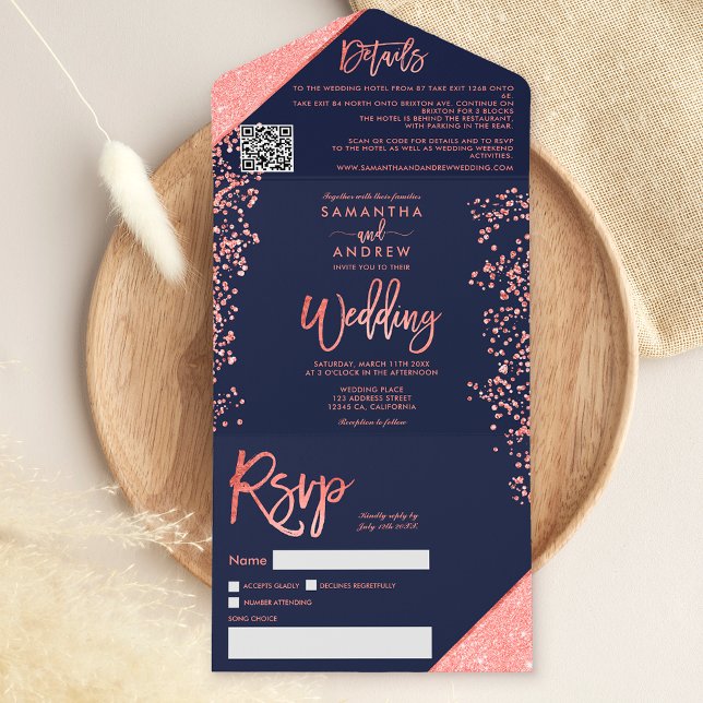 Casamento azul de marinho de confete com brilho de (Coral glitter confetti navy blue wedding all in one invitation)