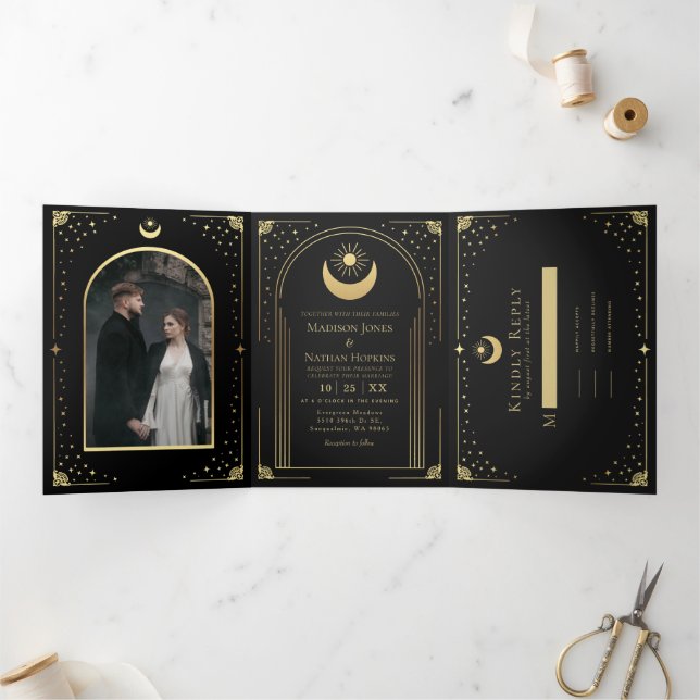 Casamento de Arco com Cartão Tarot Dourado Místico (Dentro)