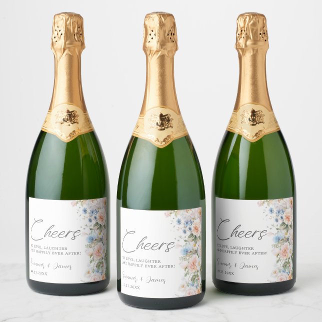 Casamento de Pastel Blush Blue Floral Cheers (Garrafas)