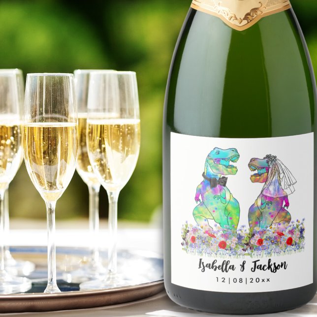 Casamento de Tema Dinossauro (Dinosaur bride and groom floral funny dino wedding personalized sparkling wine label)