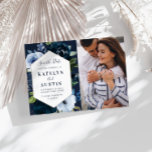 Casamento floral azul-claro-marinho salvar cartão<br><div class="desc">marinho azul-claro-aquarela pintada manualmente flores com roteiro e foto do casal. Os detalhes de cor e texto podem ser personalizados.</div>