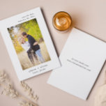 Casamento Mínimo Salvar O Cartão com fotos De Data<br><div class="desc">Um mínimo de salvamento do cartão com fotos de data. Este cartão de anúncio do casamento contém texto simples e mínimo com uma foto. A foto é apenas para fins de posicionamento e pode ser substituída por qualquer foto de sua escolha. Todo o texto na parte frontal e traseira da...</div>
