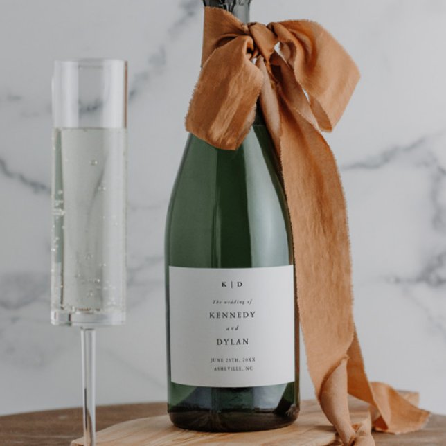 Casamento Negro e Branco Minimalista Simples (Simple minimalist black and white elegant wedding sparkling wine label.)
