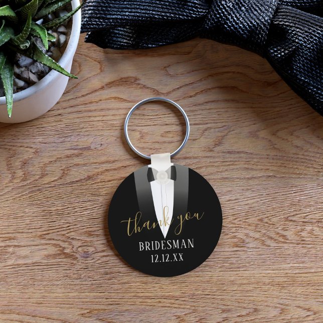 Casamento Obrigado Bridesman Tuxedo Chaveiro (Thank any member of your bridal party with this keychain. Just add their name and your wedding date)