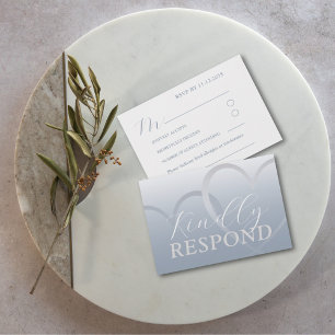 Casamento RSVP de Coração Azul e Branco Moderno