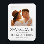 Casamento Salve o ímã de data com foto<br><div class="desc">Cartões salve a data modernos para o próximo casamento! Procurar outros itens nesta coleção</div>