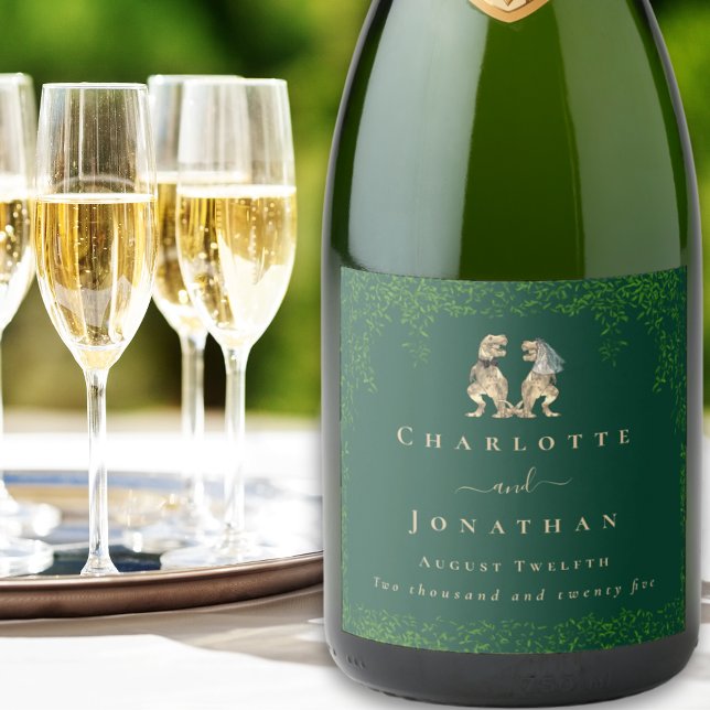 Casamento Temático de Dinossauros Verde Escuro (Dinosaur themed wedding T-Rex bride & groom eucalyptus foliage custom sparkling wine bottle label)