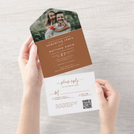 Casamento Terracota com opção de QR Code para RSVP