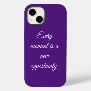 Caso do iPhone 14 roxo.