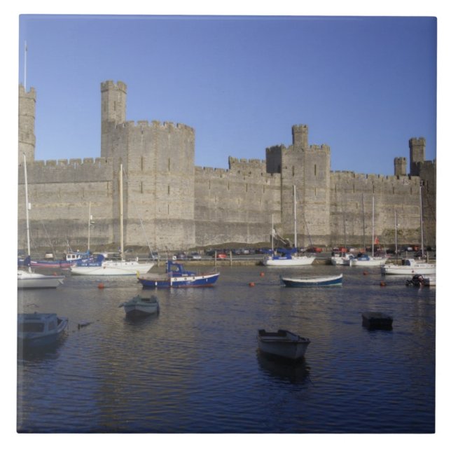 Castelo de Caernarfon, Gwynedd, País de Gales (RF) (Frente)