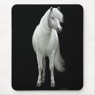 Cavalo branco selvagem Mousepad