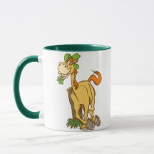 Cavalo de Cartoon Sortudo na caneca de Dia de São 
