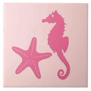Cavalo-do-mar e peixe-estrela - coral rosa