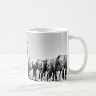 Cavalos na caneca das cordas