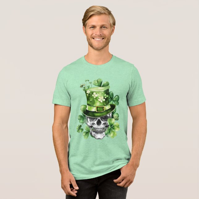 Caveira Vívida com Ilustração de Chapéu Verde (Frente Completa)
