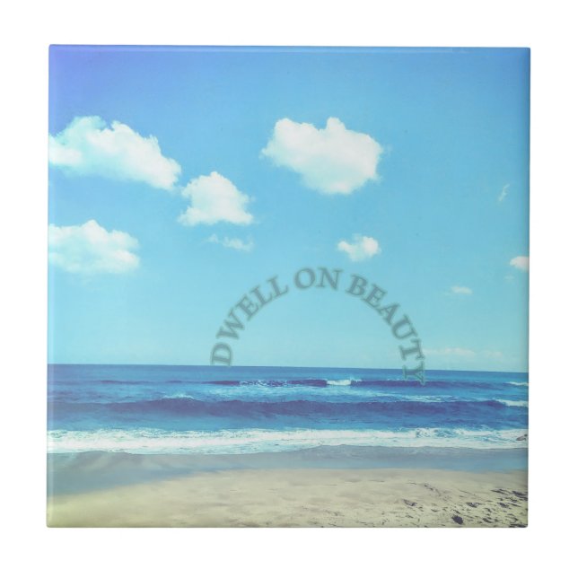 Cena da praia Dwell on Beauty (Frente)