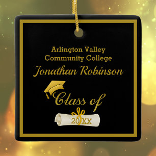 Cerâmica Boné de Formando Dourado e Ornamento Cerâmico Di