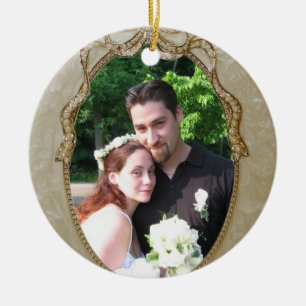 Cerâmica Nosso primeiro ornamento de Natal recém-casado com
