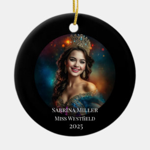 Cerâmica Rainha do Concurso Ornamento de Natal