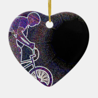Cerâmica WillieBMX o ornamento de incandescência do coração