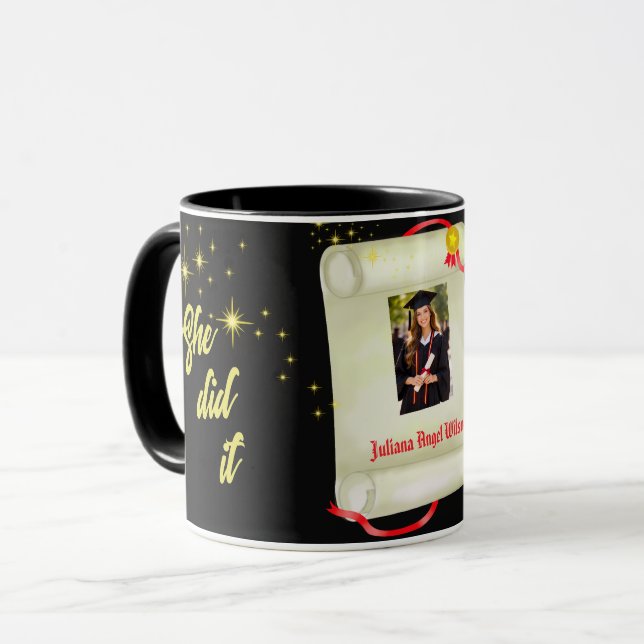 Certificado de Conclusão Ela Fez com Caneca de Fot (Frente Esquerda)