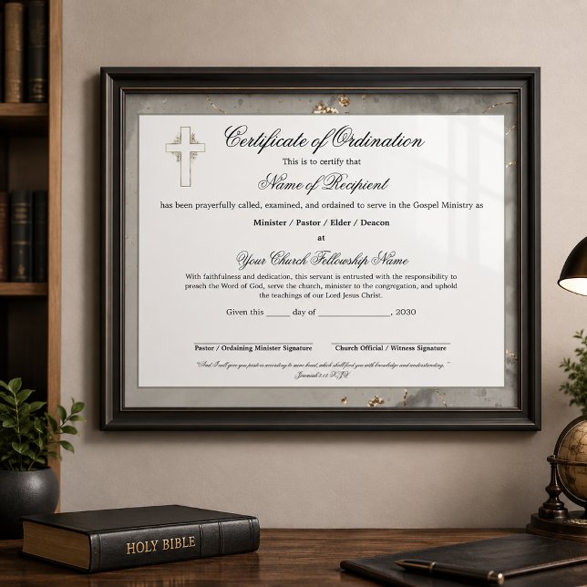 Certificado de Ordenação de Ancião Mármore e Ouro (The foil/metal details in this product are simulated in the artwork, no metal is used in product.)