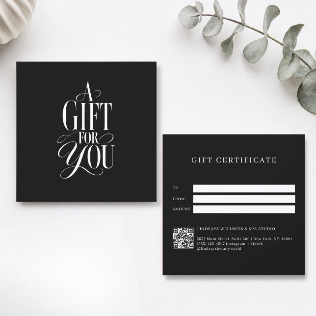 Certificado de Presente com Código QR em Fonte Pre (Modern Script Font Black QR Code Gift Certificate)