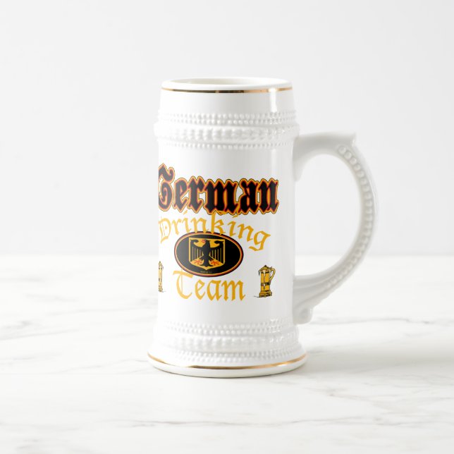 Cerveja Caneca bebendo alemão de Cptn (Direita)