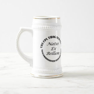 Cerveja Caneca do bebendo de TCTNC