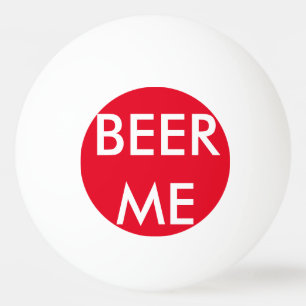 Cerveja mim bola de Pong do sibilo