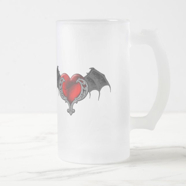 Cerveja Vidro Jateado Caneca Goth Coração com Asas de Morcego (Direita)