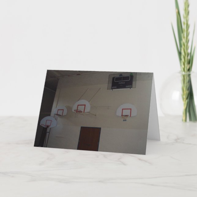 "Cesta de Basquete, Alguém?" Cartão de Aniversário (Frente)
