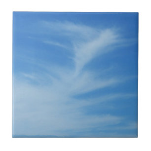 Céu Azul com Nuvens Brancas Foto Abstrata da Natur
